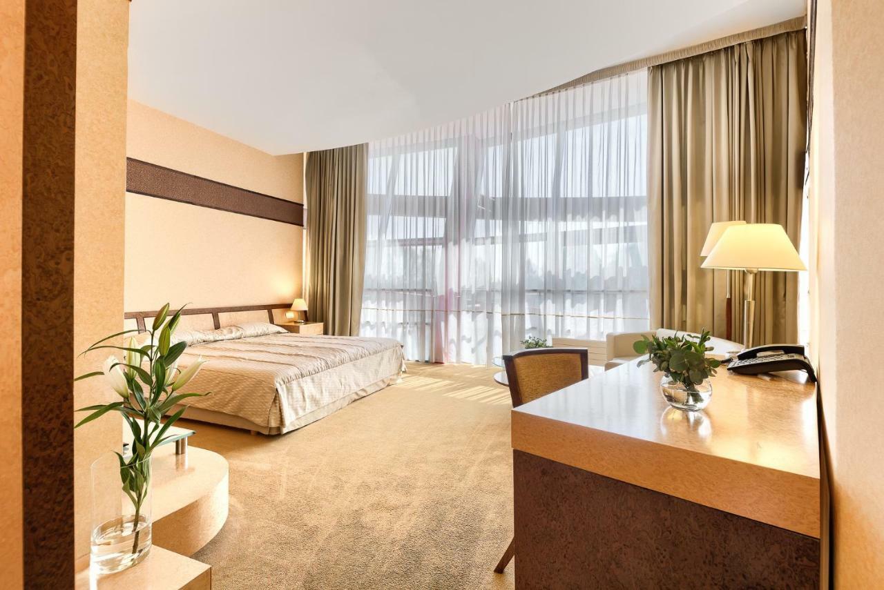 Hotel Olympic فرونكي المظهر الخارجي الصورة